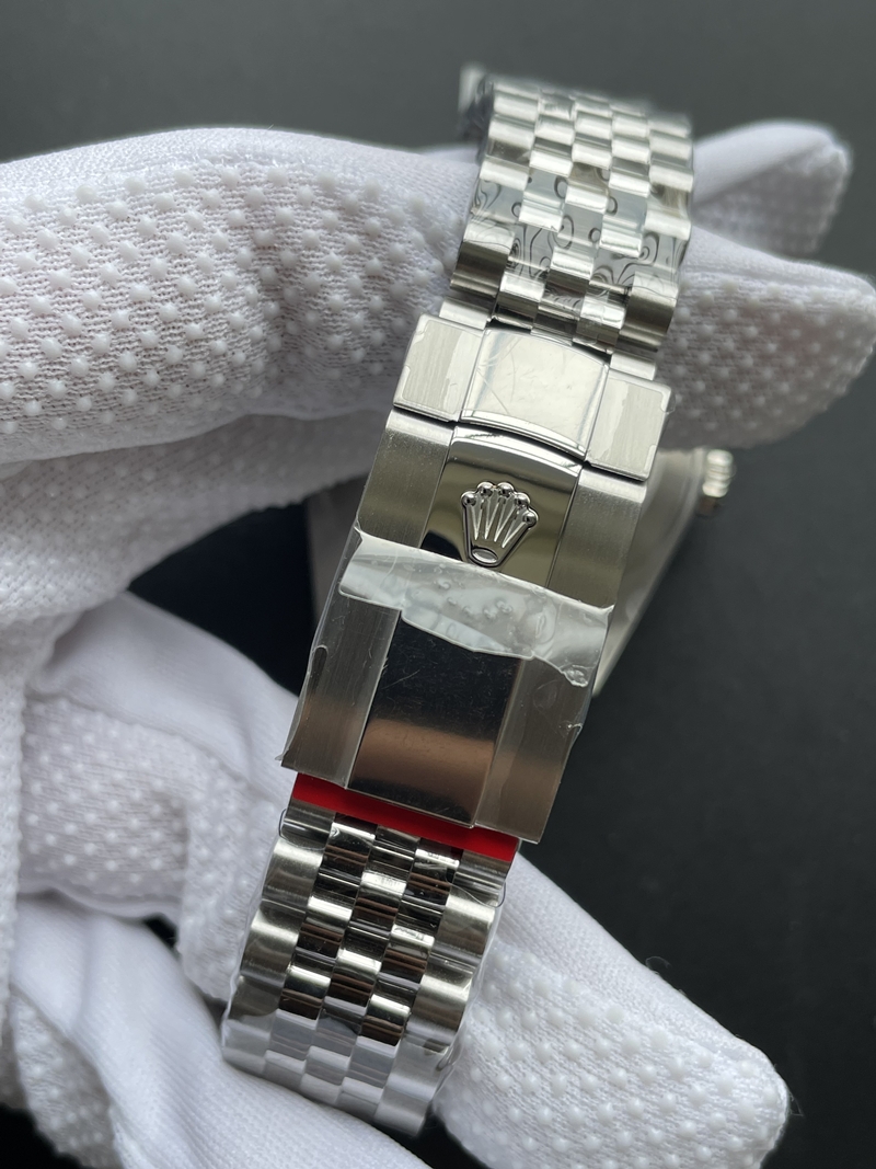 9d60d8f5d2c94610b2ff1ef2640d4d3a_1762152542_9991.JPG