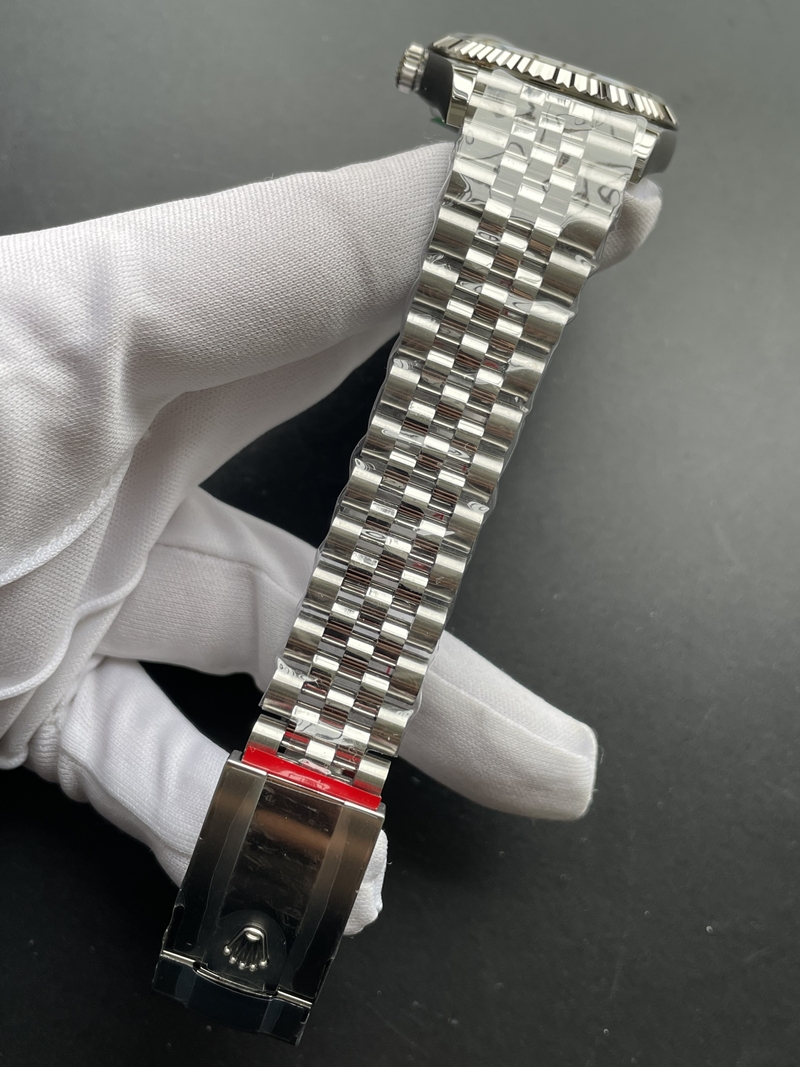 9982c1557c3e4cd90eeb7fcffe2a63bd_1768978770_6679.JPG